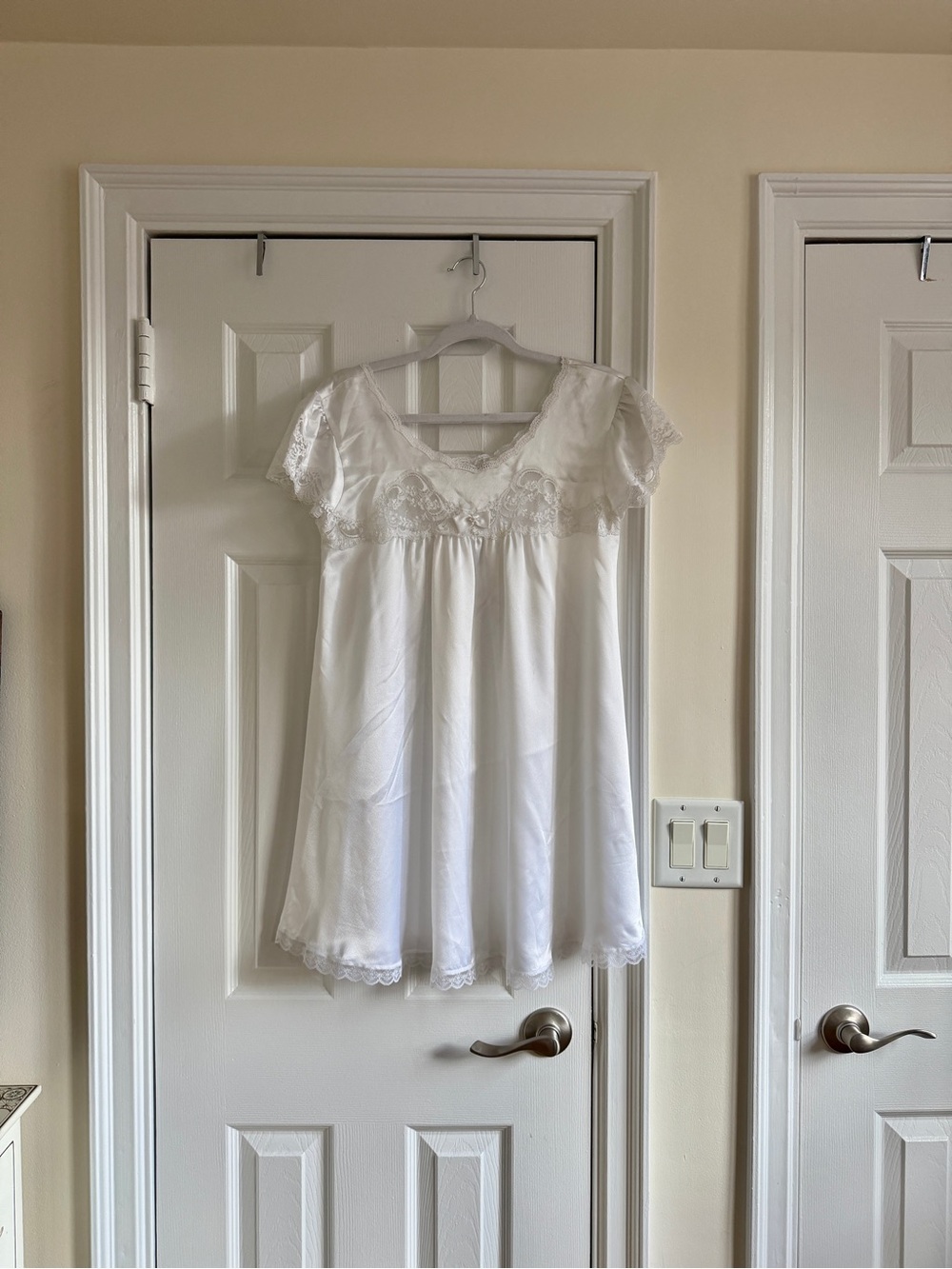 Vintage Christian Dior White Lace-Trim babydoll lingerie Nightgown slip dress, S